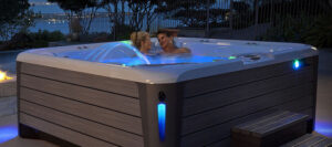 675×300-hs-new-hot-tubs-main-2| hotspring-highlife-2017-arianxt-alpinewhite-montereygray| tempo8-1030×730