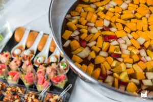 aperitif-mariage-sangria-punch-fruits