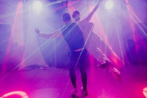 beau-porte-ouverture-de-bal-la-dolce-vita-organisation-de-mariages-toulouse