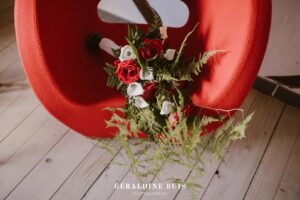 bouquet-sauvage-rouge-blanc-la-dolce-vita-organisation-mariage-toulouse