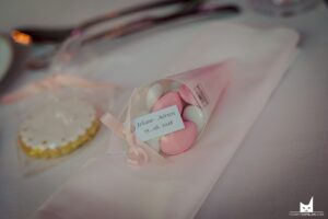 cadeau-invites-suce-dragrees-et-sable-la-dolce-vita-mariages-occitanie