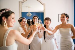 champagne-pendant-les-preparatifs-de-la-mariee