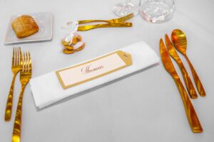 couverts-dores-pour-mariage