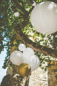 decoration-ballons-blanc-et-or-la-dolce-vita-organisatrice-de-mariages-toulouse