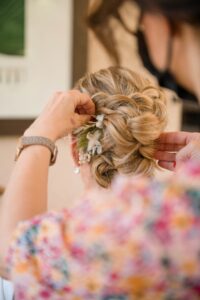 fleurs-cheveux-mariee
