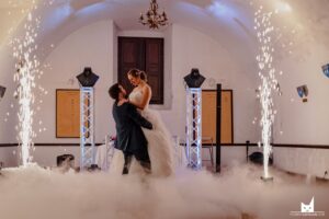 jet-d-etincelles-froides-la-dolce-vita-organisation-de-mariages-toulouse