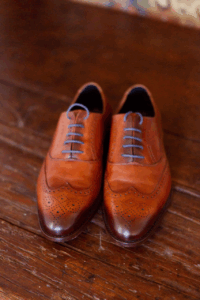 les-chaussures-du-marie-grande