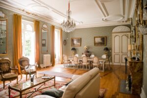 manoir-du-thouron-interieur-hebergements