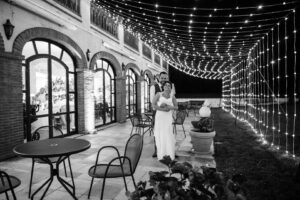 mariage-sous-les-etoiles-de-guirlandes-lumineuses-1