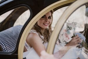 mariee-voiture-retro