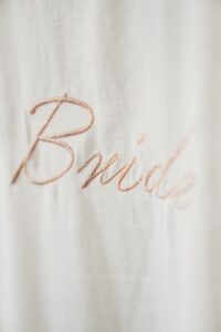 peignoir-bride
