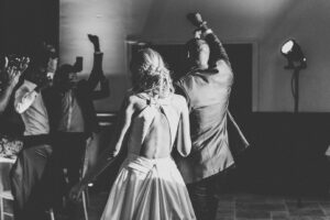 soiree-dansante-dj-wedding-planner-la-dolce-vita-chateau-de-loubejac-montauban