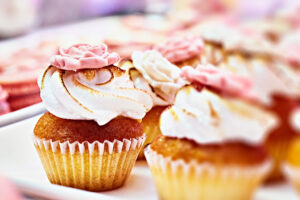wedding-cake-mini-cupcake